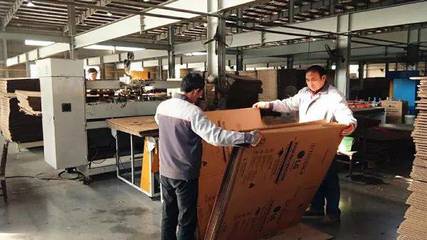 一紙“箱”傳 江蘇紙箱廠銷售額劍指3.5億，逆勢(shì)增長(zhǎng)30%背后的產(chǎn)業(yè)邏輯
